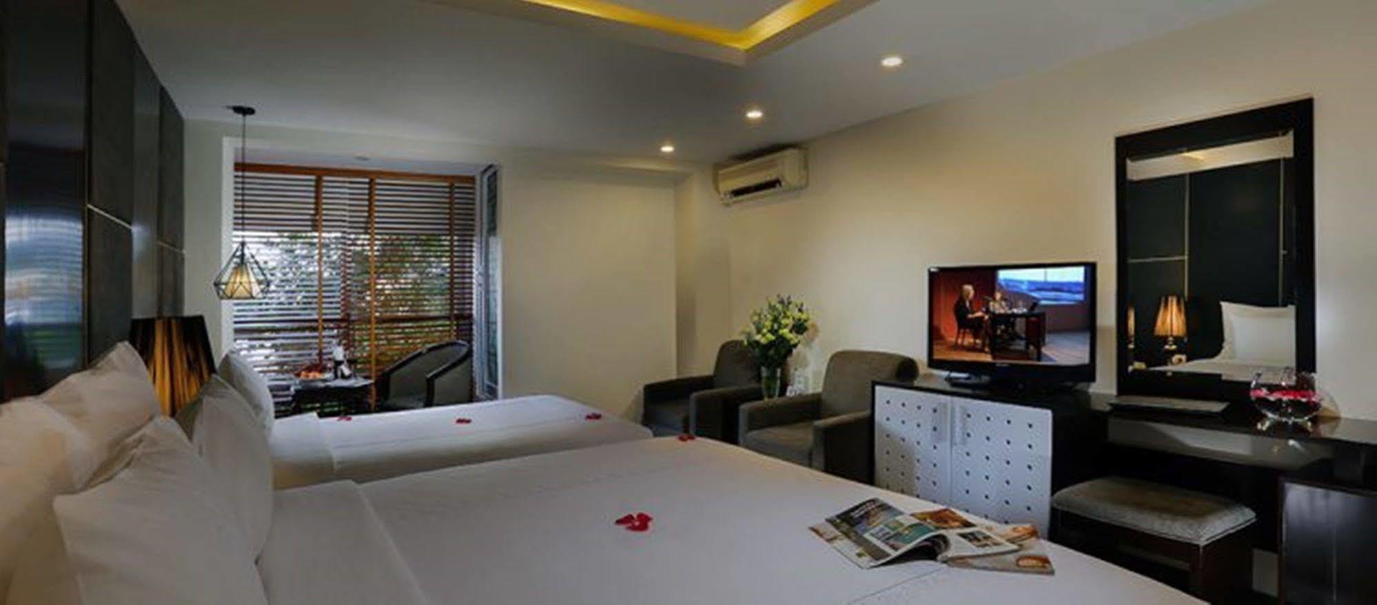 La Sante Hotel & Spa Hanoi Buitenkant foto